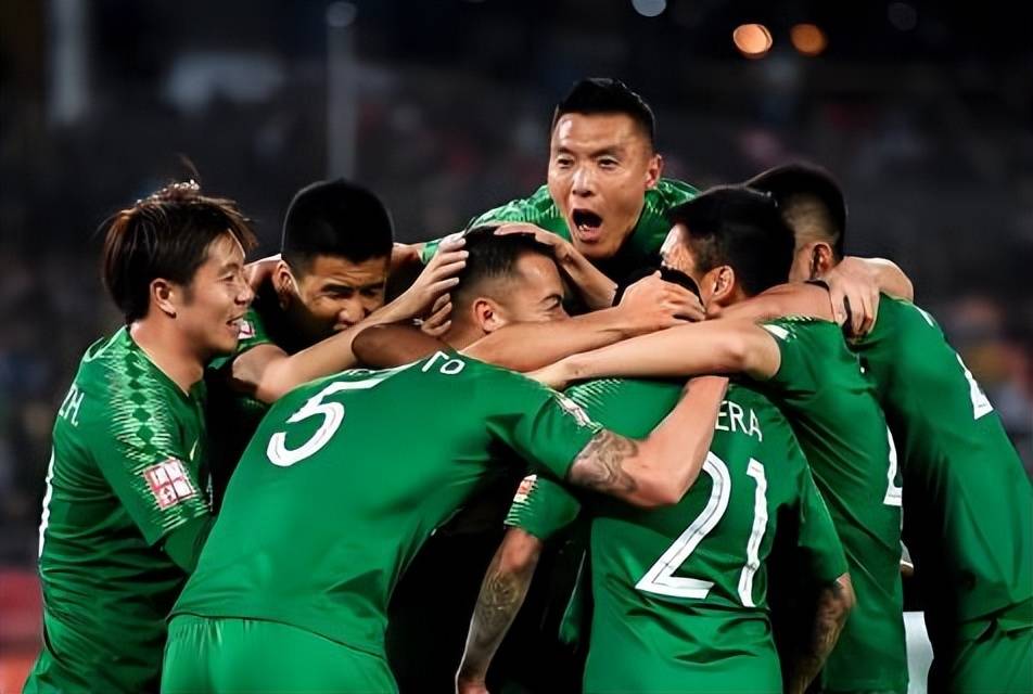 国安夏窗可能跟这位本土强援续约！曾留洋德甲，号称中超德布劳内